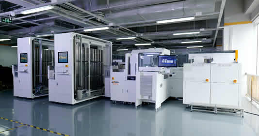 拍攝制作設(shè)備工藝視頻：自動(dòng)化智能封裝設(shè)備_拍攝制作項(xiàng)目-深圳映畫(huà)傳媒公司